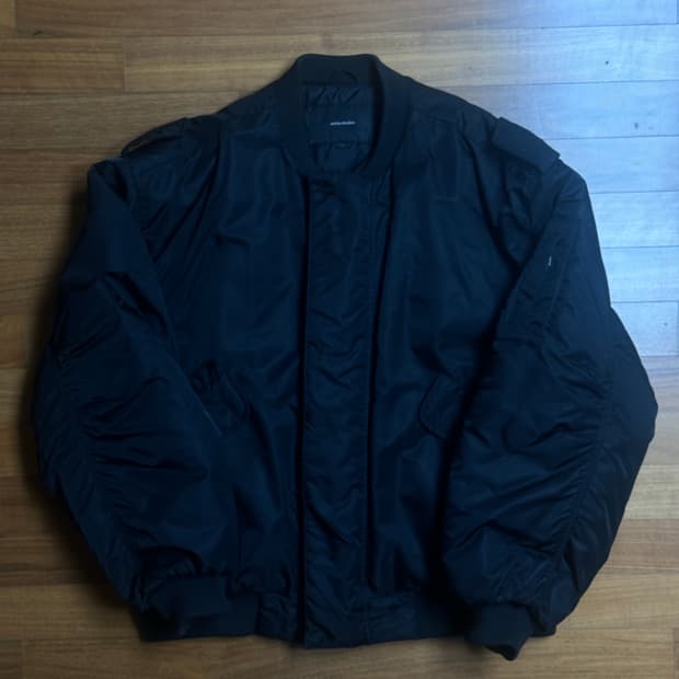 엔타이어 스튜디오 v-22 봄버 L