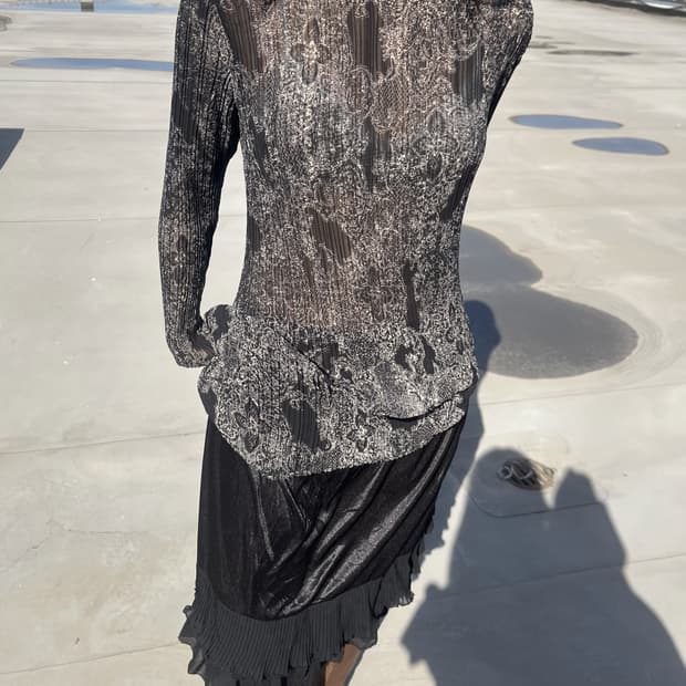 Patterned Slim Top 패턴 슬림 탑