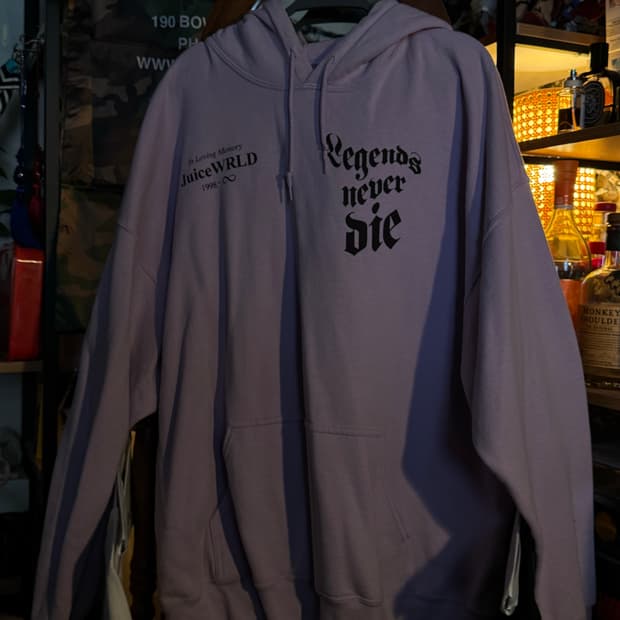 Xxl 쥬스월드 legends never die 머천 후디 퍼플