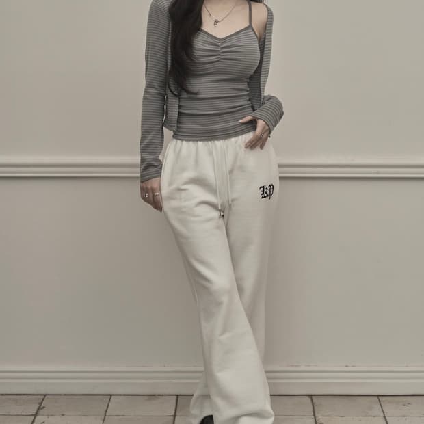 카키포인트 스트라이프 가디건 & 슬리브리스 세트 그레이