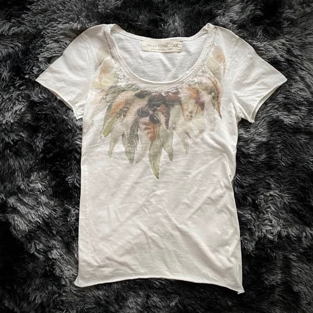 Goa feather T-shirt