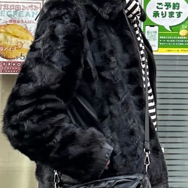 착샷O)밍크 퍼 자켓 펑크 락시크 락펑크