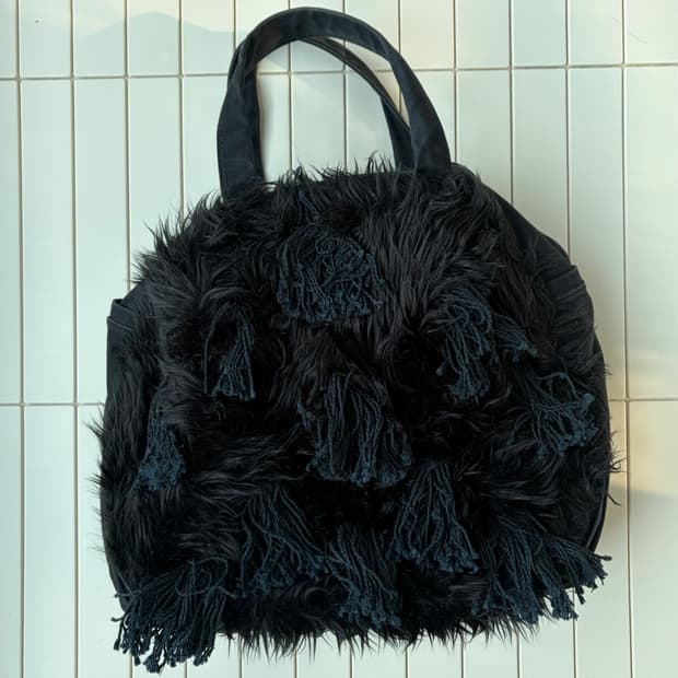 크리스토퍼 네메스 퍼 라운드 백