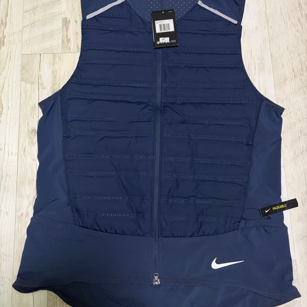 [110] 나이키 에어로로프트 러닝 조끼 새상품