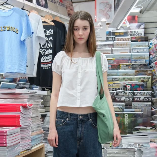 로우클래식 COTTON BUTTON-UP SHIRRING BLOUSE