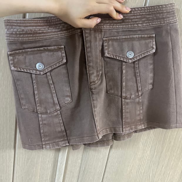 기마구아스 플리츠 스커트