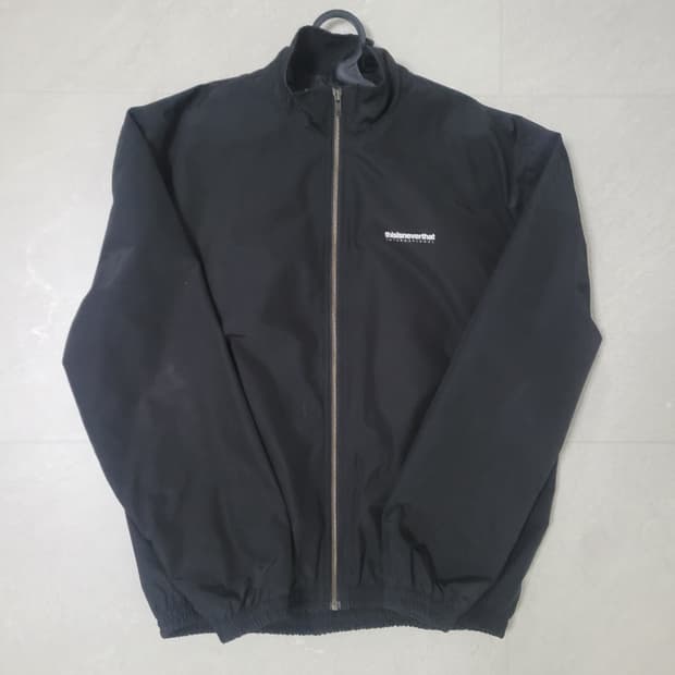 디스이즈네버댓 바람막이 자켓 M