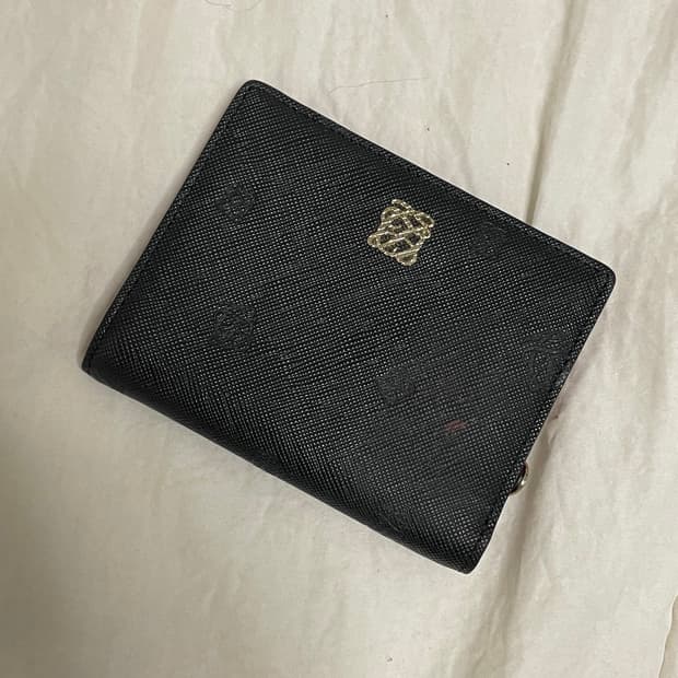 루이까또즈 반지갑