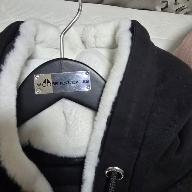 22FW 무스너클 버니스웨터 XXL