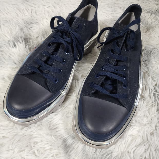 아디다스 라프시몬스 디트로이트 러너 뉴러너