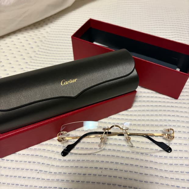 까르띠에 무테 안경