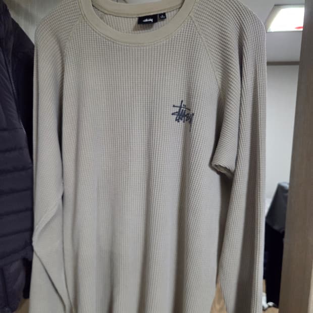 스투시 래글런 써머 롱슬리브 크루 샌드팝니다