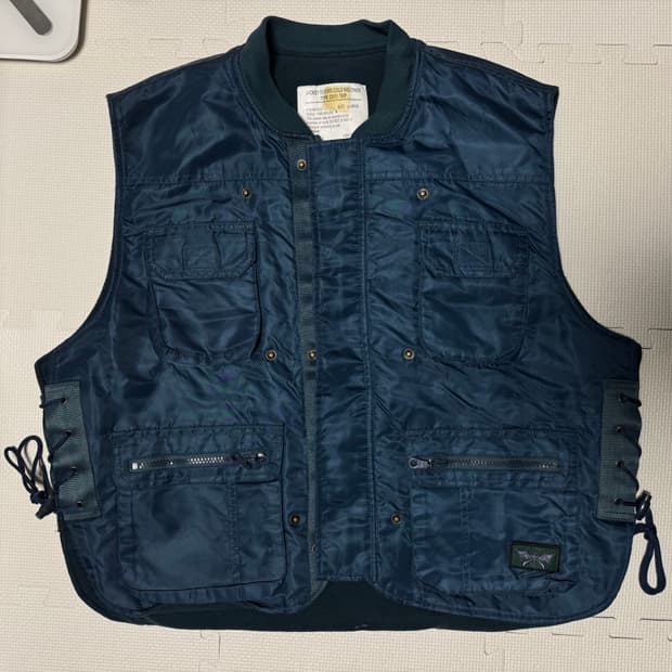 미국 공군 type CWU-36/P 베스트