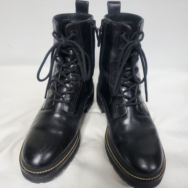 토리버치 워커 부츠 정품 240사이즈