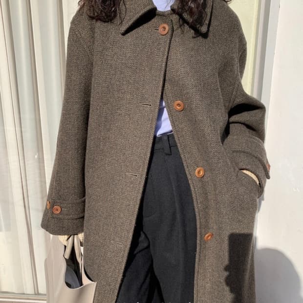 모데스트무드 누벨 코트 카키 브라운