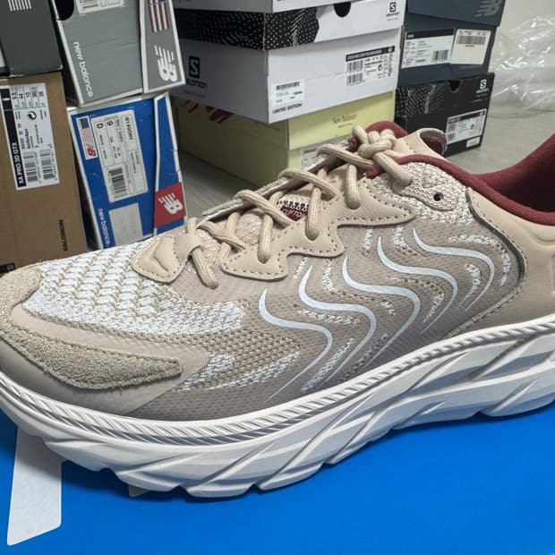 호카 클리프톤 LS