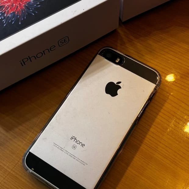 아이폰 SE 1세대 스페이스 그레이