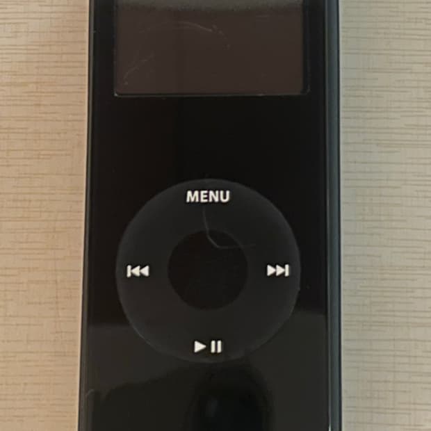 iPod 4GB