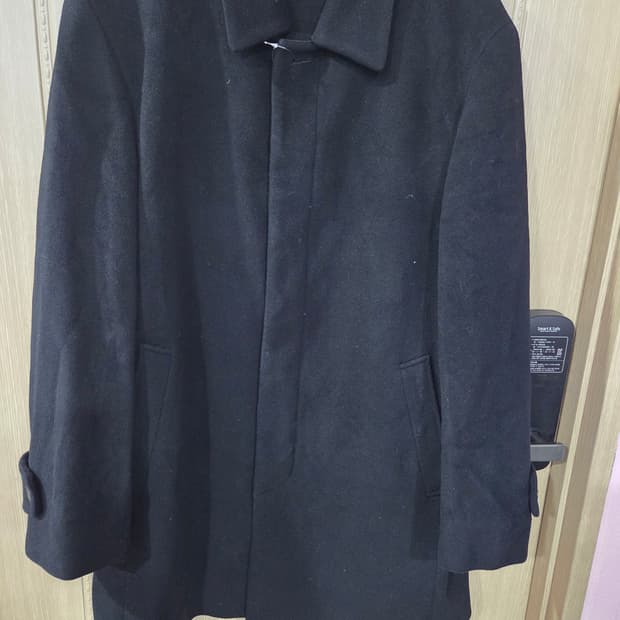 피에르가르뎅 블랙남성코트