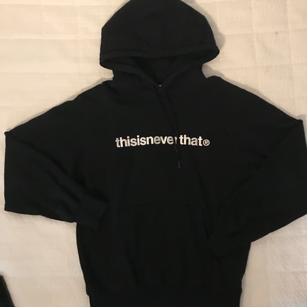 디스이즈네버댓 T-Logo Hoodie Black S