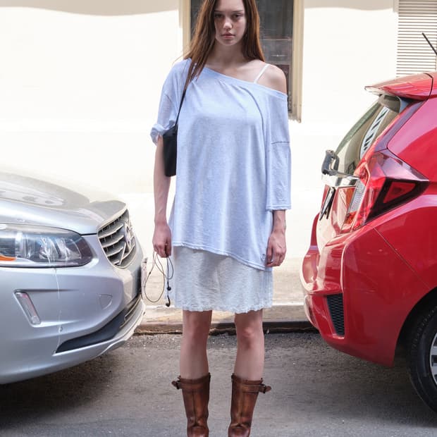 Lc Off-Shoulder Tee Light Melange Grey