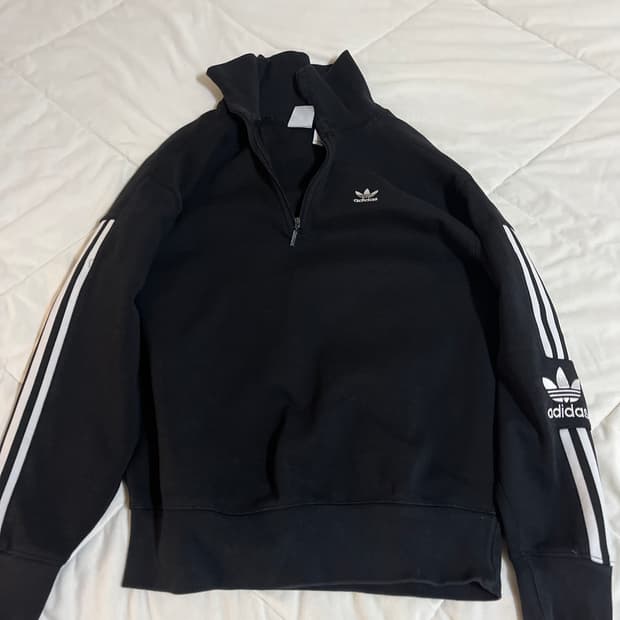 아디다스 하프집업 m사이즈