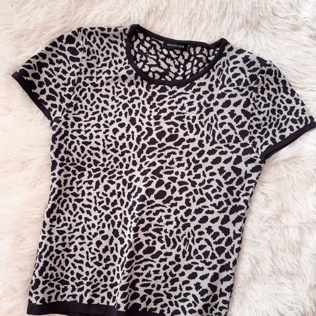 오네갸루 블랙 레오파드 니트탑 (착샷o)