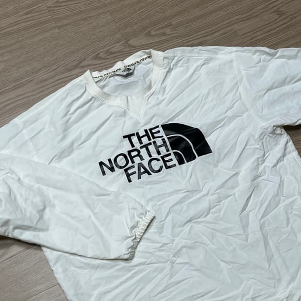 노스페이스 바람막이 맨투맨