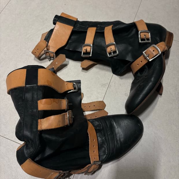 비비안웨스트우드 롱 파일럿부츠 블랙 uk5(240)