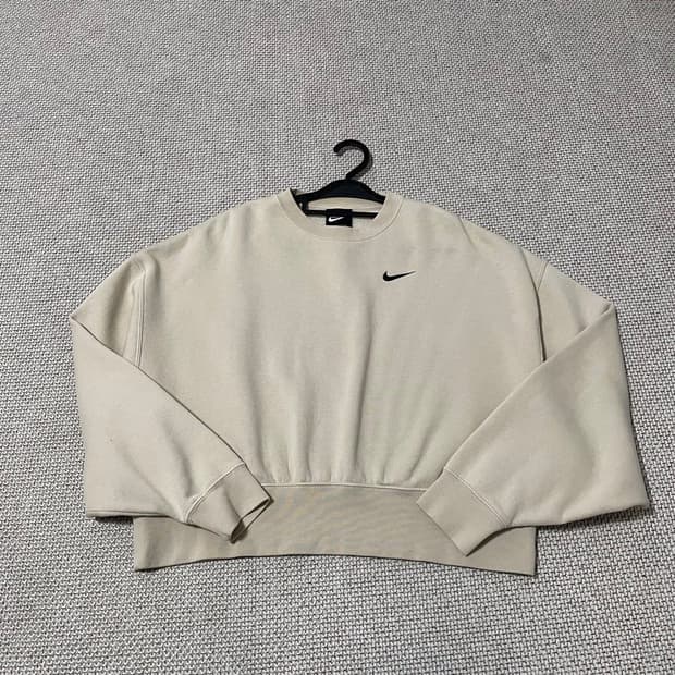 나이키 기모 여성 크롭 맨투맨 6526