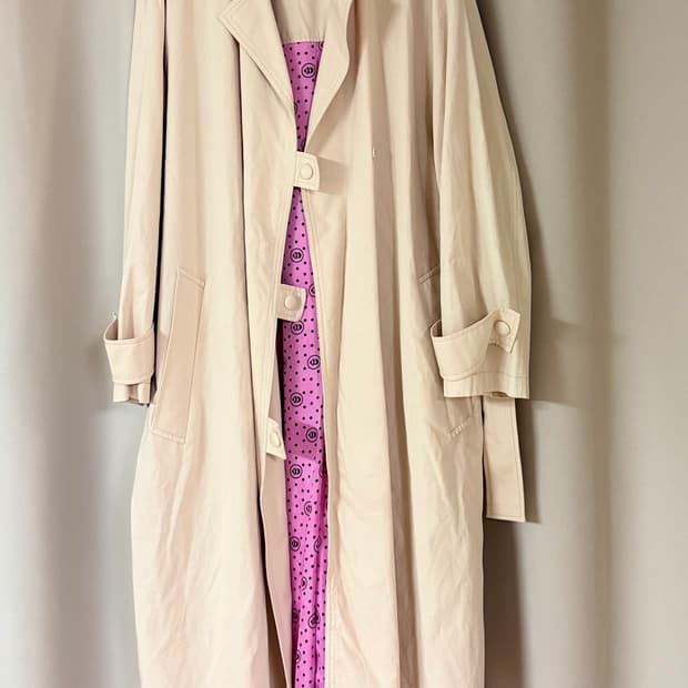 럭키슈에뜨 트렌치코트