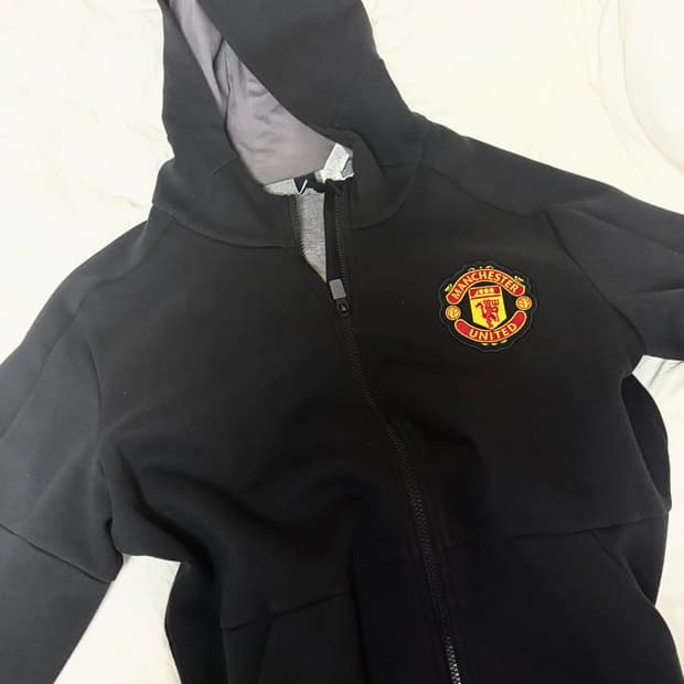 아디다스 맨유 후드집업