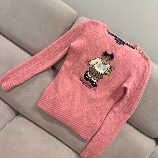 티니위니 곰돌이 자수 꽈배기 니트