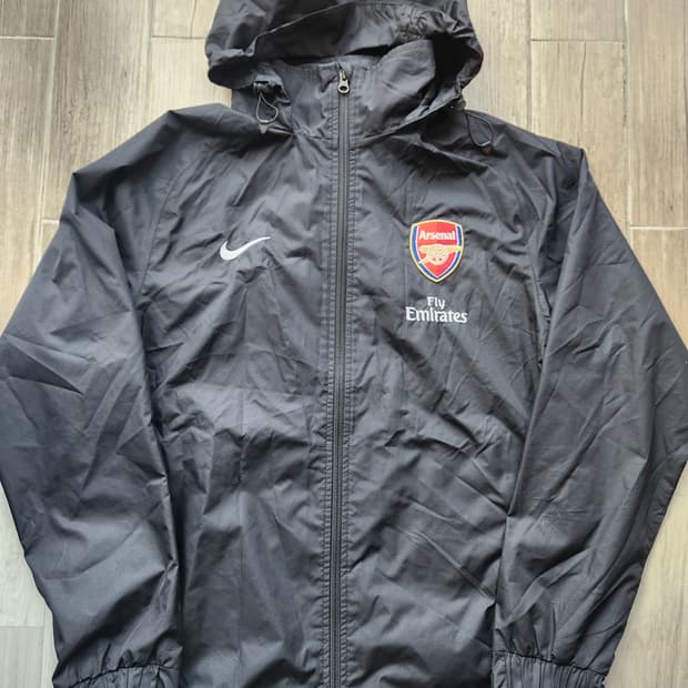 나이키 아스널 바람막이 M