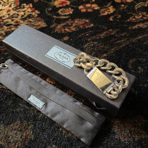 프라다 체인팔찌