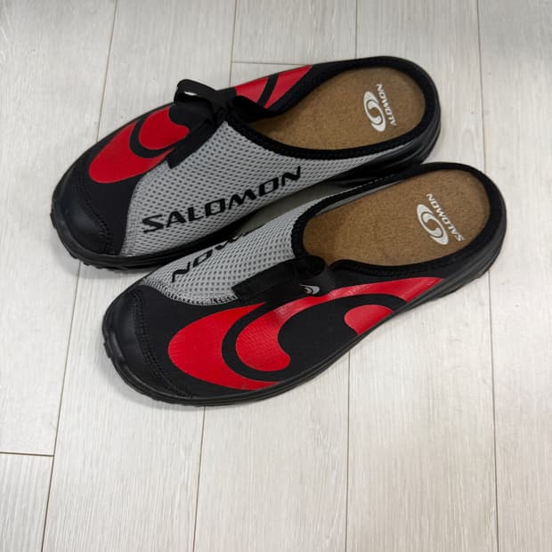 !상태최상! 살로몬 슬리퍼 250
