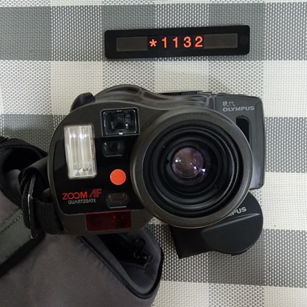 올림푸스 AZ-330 슈퍼 줌 필름카메라