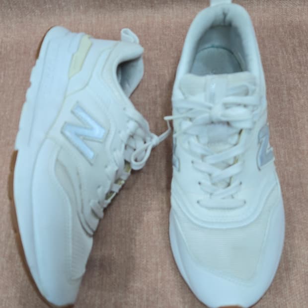뉴발란스 245mm-  997 화이트 운동화