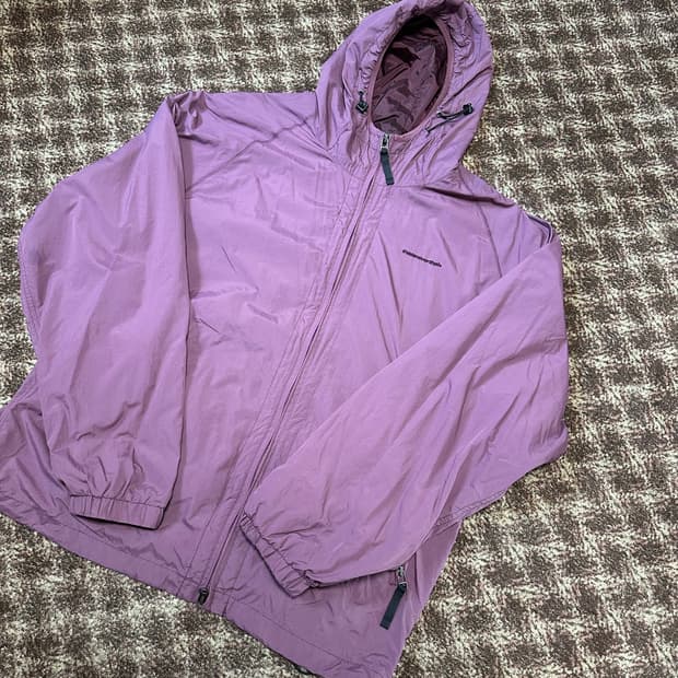 디스이즈네버댓 바람막이 플럼 L