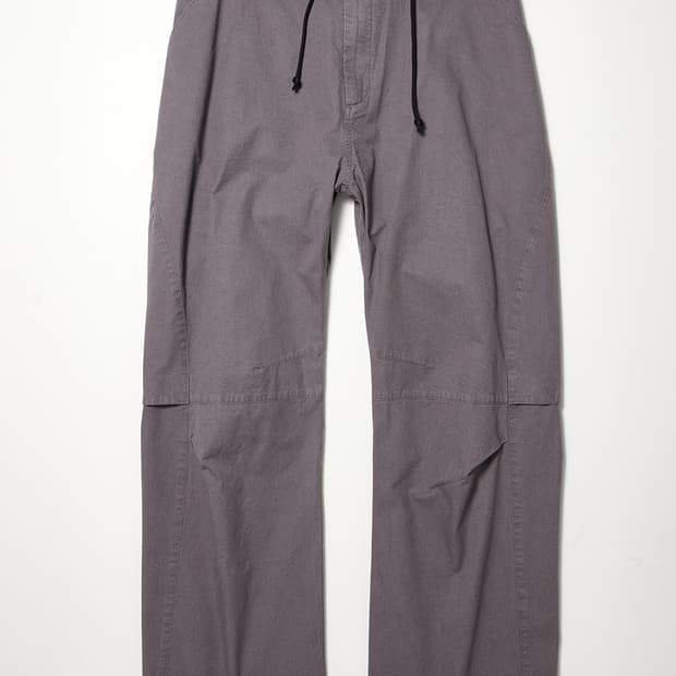 해칭룸 Vented Pants Faded Purple 삽니다