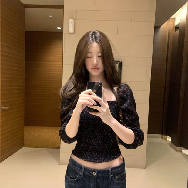 제니오 로지 스퀘어 시즌스 블라우스 블랙 S사이즈