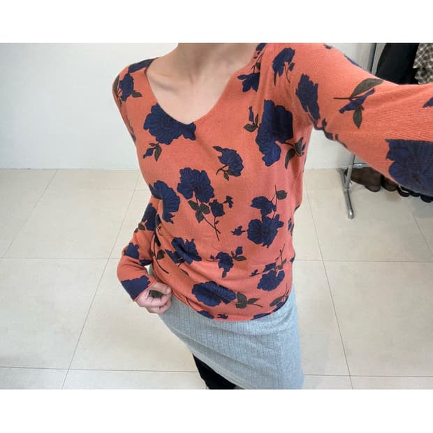 Azul by moussy 플로랄 니트