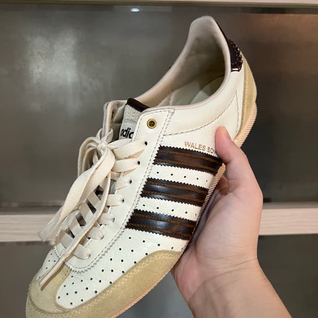 웨일즈보너 / 아디다스 재팬 크림 / 270