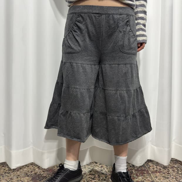 glitter gray half pants