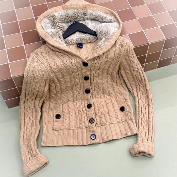 gap beige cable knit hd cardigan