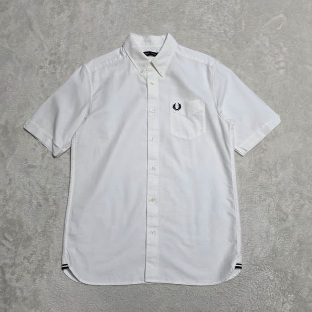 (M)프레드페리 화이트 반팔 셔츠 