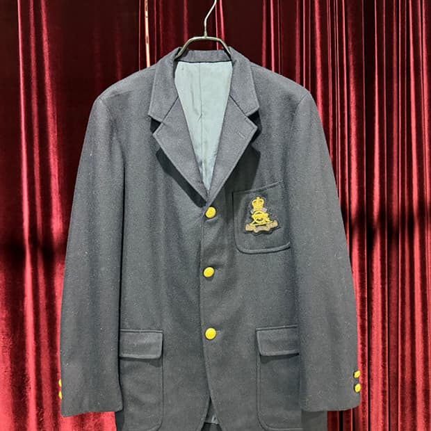 vintage KENT VAN JAC gold button jacket