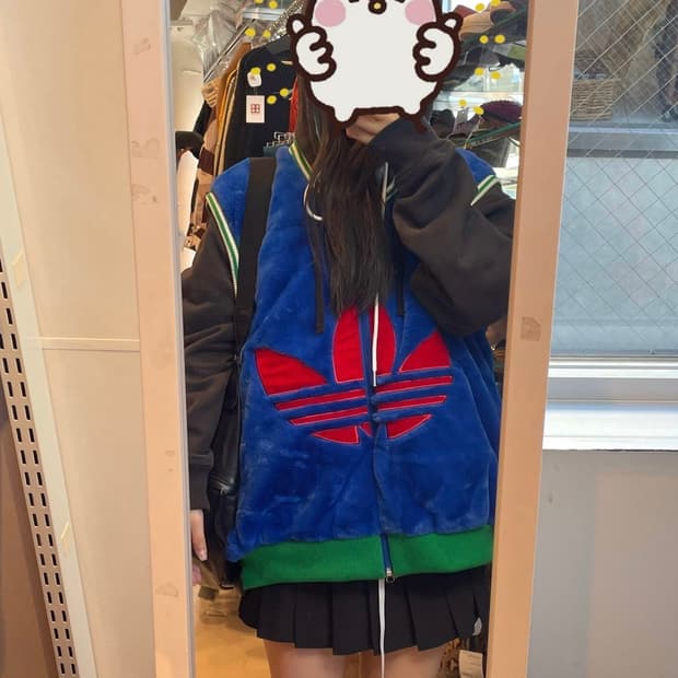 아디다스 오리지널 헤리티지 빅 로고 퍼 조끼 베스트