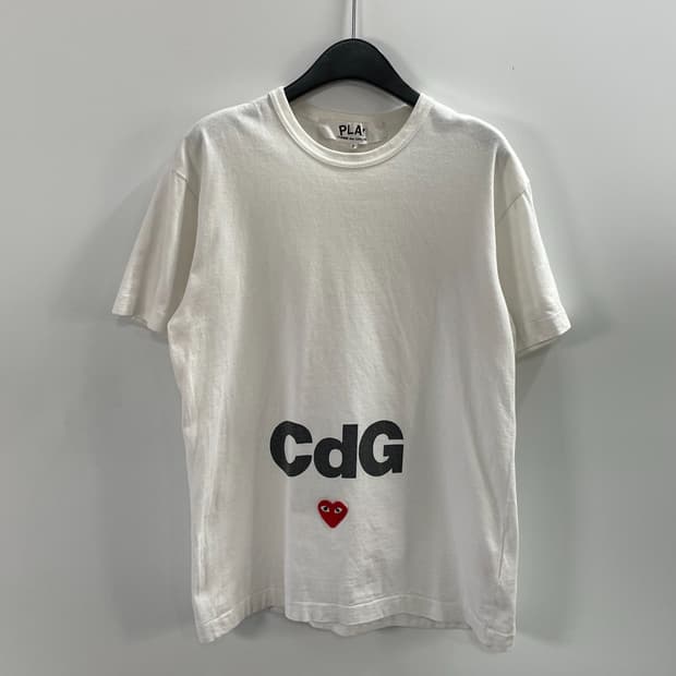 꼼데가르송 CDG 프린팅 반팔티 (on.1816)