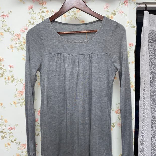 그레이 셔링 롱슬리브